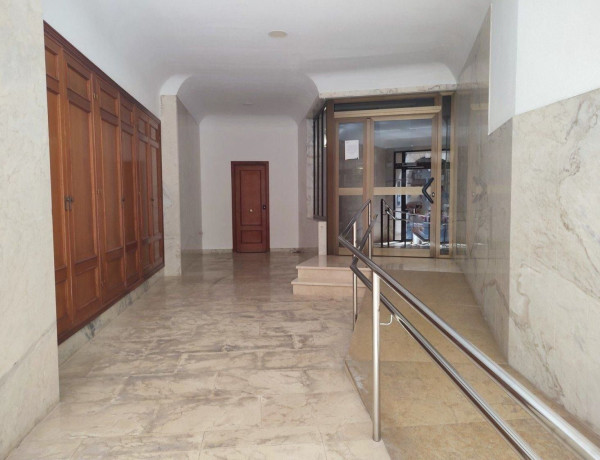 Piso en venta en Zona Pueblo , Sueca thumbnail 1