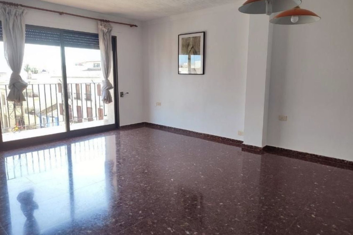 Sale of apartment in Pueblo Zone, Sueca
 photo 3