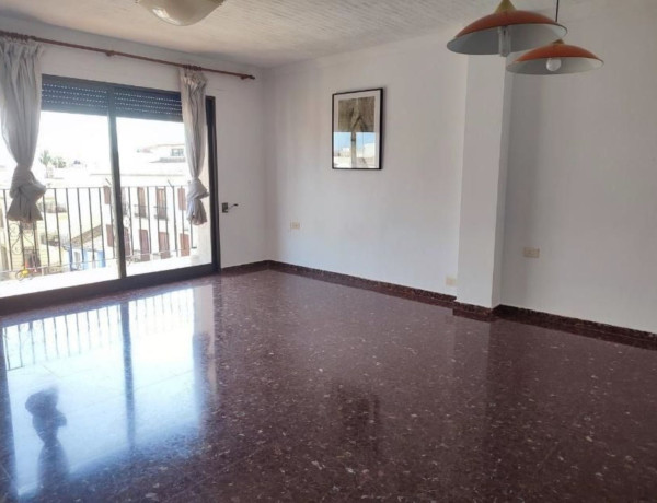 Piso en venta en Zona Pueblo , Sueca thumbnail 2