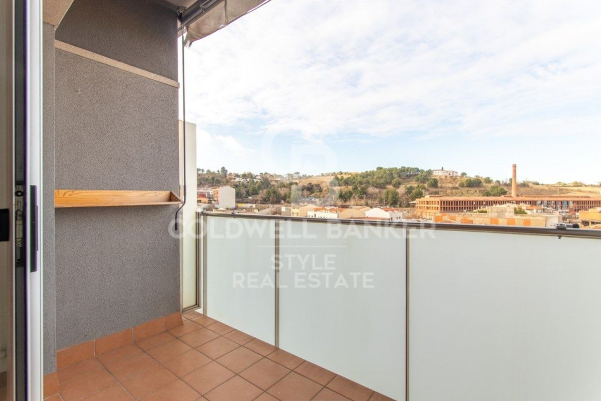 Venta de piso en Ca n'Aurell, Terrassa
photo 3