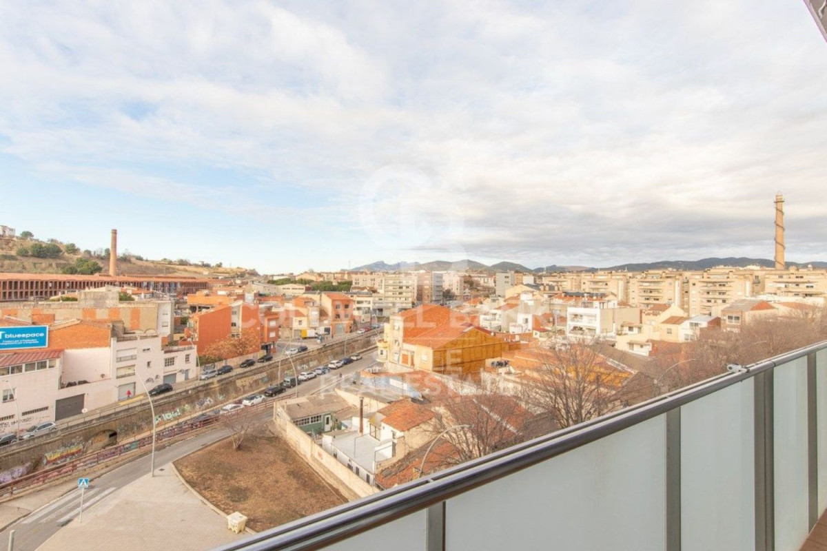 Venta de piso en Ca n'Aurell, Terrassa
photo 4