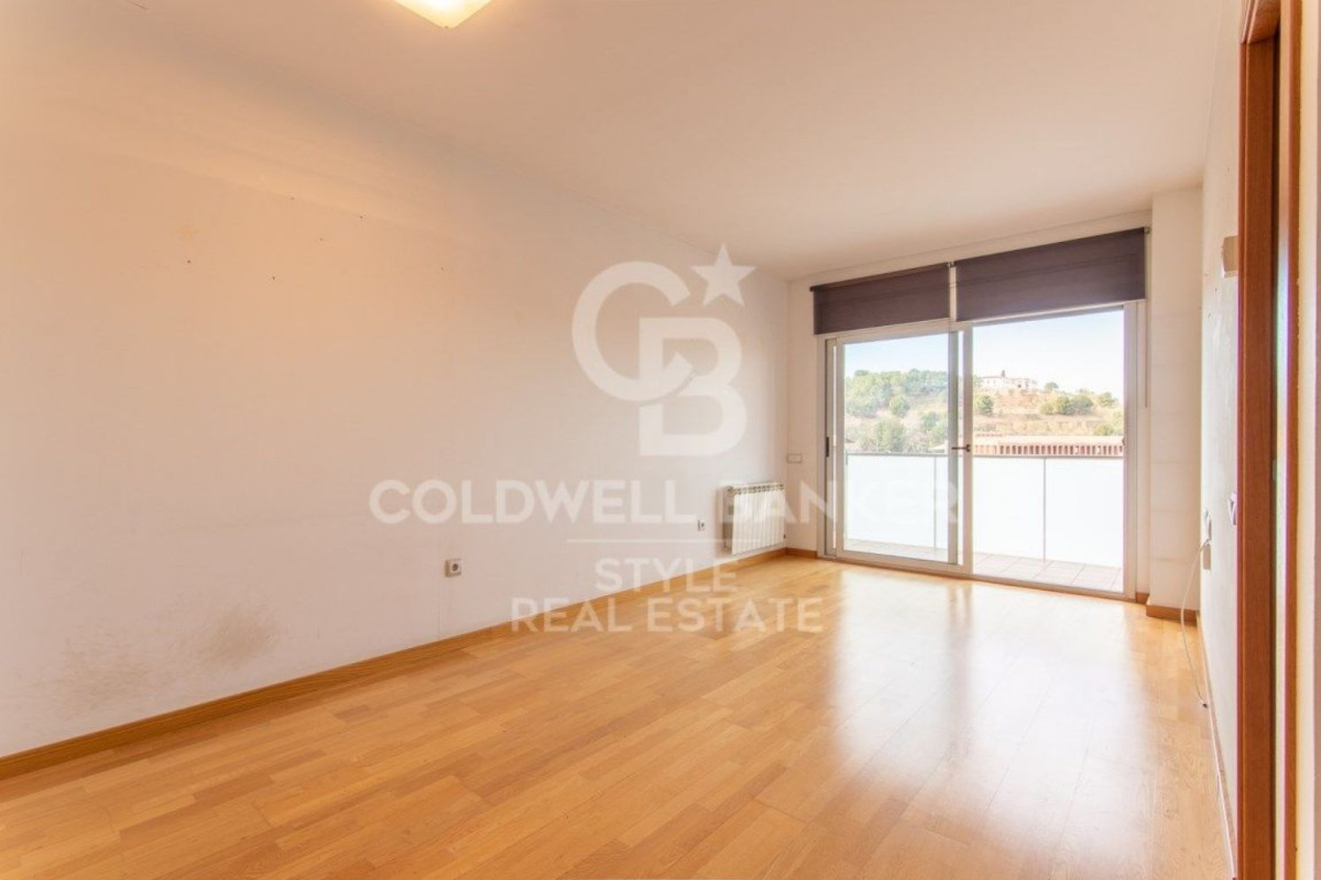 Venta de piso en Ca n'Aurell, Terrassa
photo 5