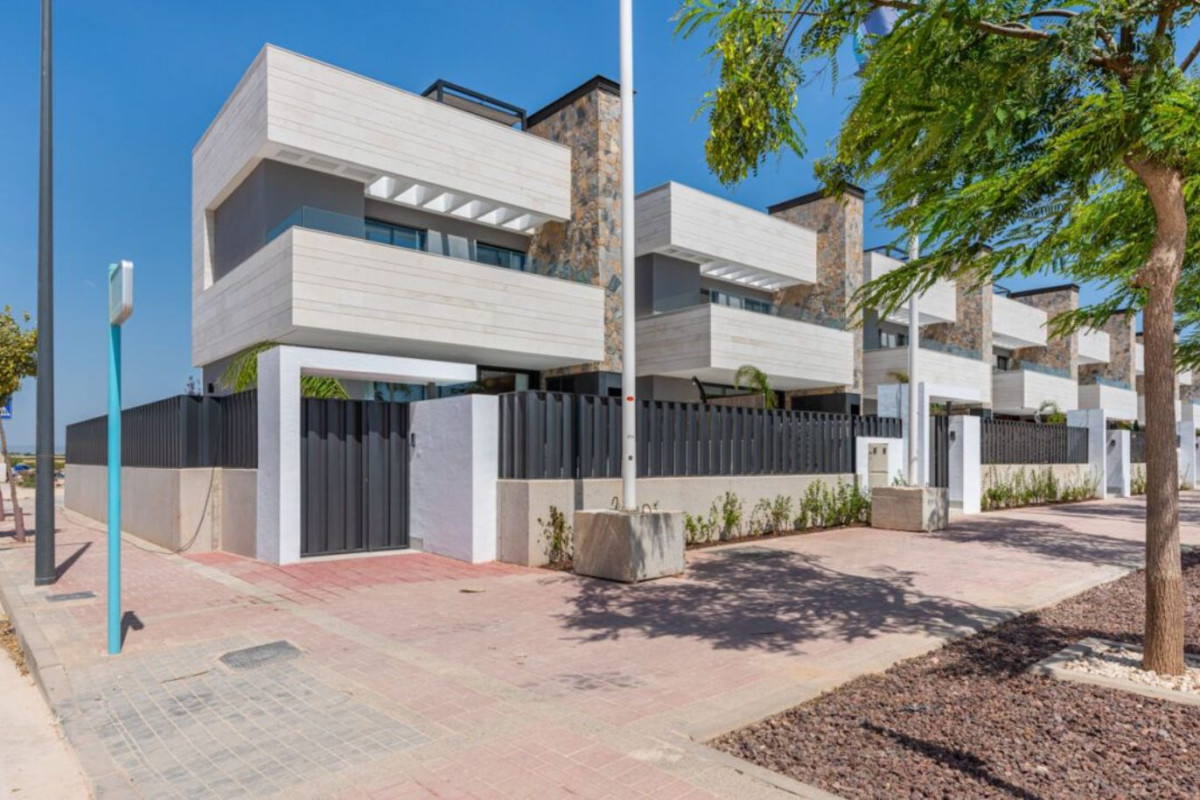Venta de chalet independiente en Los Alcázares, Los Alcázares
photo 1