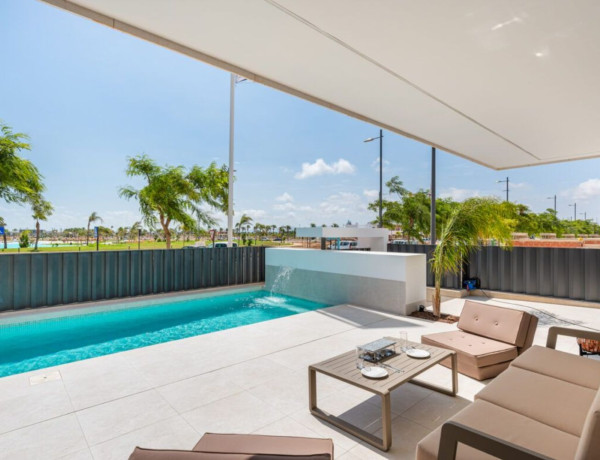 Detached villa for sale in  Los Alcázares , Los Alcázares photo 4