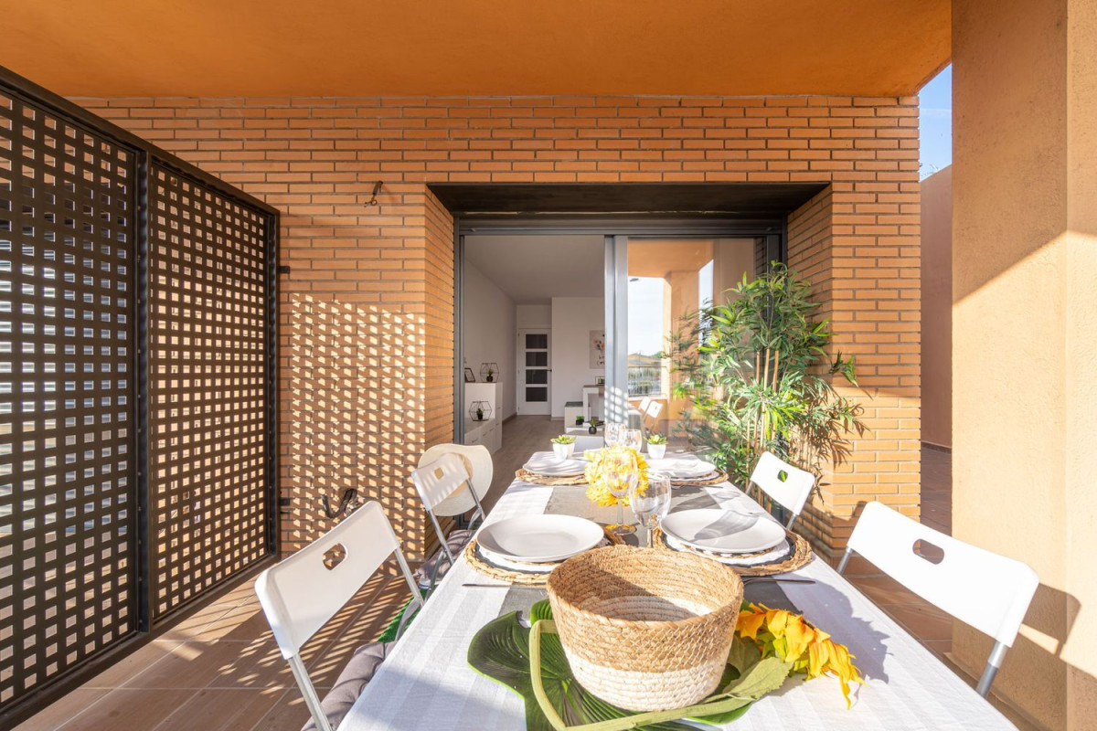 Продажа квартиры на Avenida de Girona, 54, Л'Эскала
photo 3