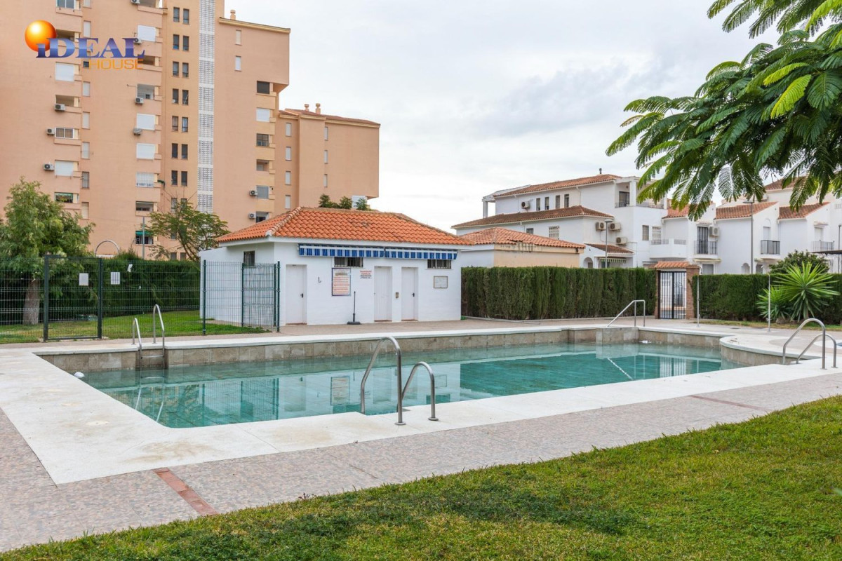 Venta de piso en Calahonda - Carchuna, Motril
photo 2