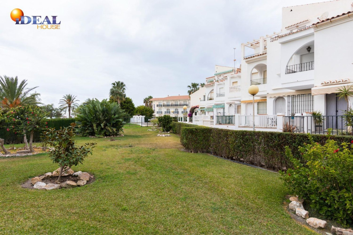 Venta de piso en Calahonda - Carchuna, Motril
photo 4