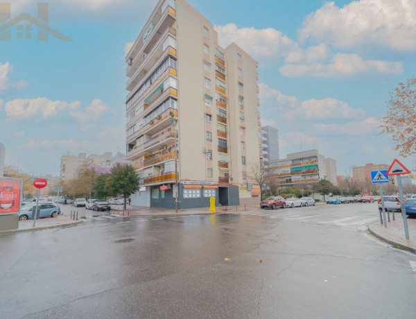 Продажа первого этажа в Calle Andorra, Fuenlabrada photo 1