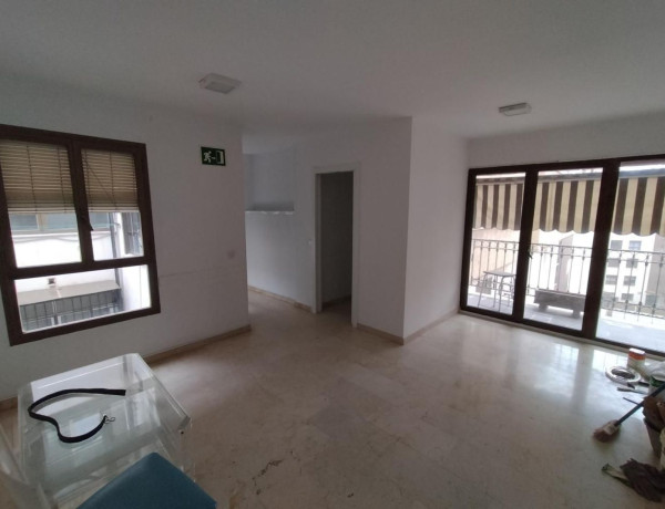 Piso en venta en Avenida del Gran Capitán, Distrito Centro - Casco Histórico photo 1