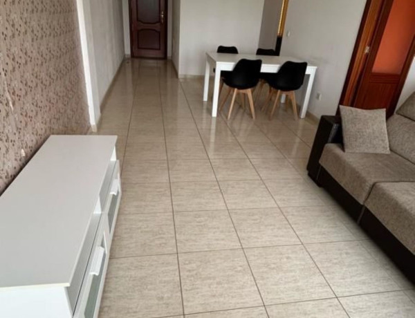 Продажа квартиры в Calle Isla de la Graciosa, Santa Lucía de Tirajana photo 1