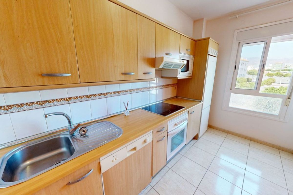 Продажа квартиры на Calle Isla de la Graciosa, Санта-Лусия-де-Тирахана
photo 3