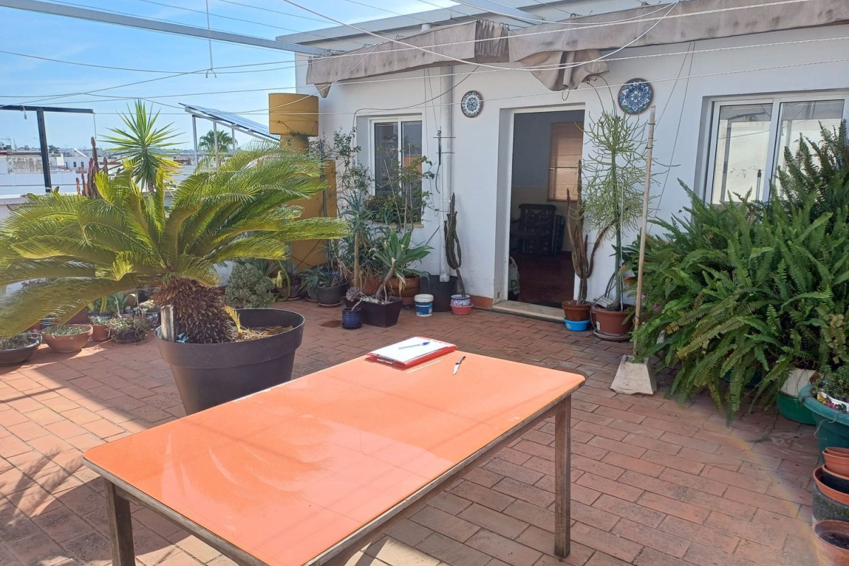 Продажа квартиры на Calle ROMERA, Дос Германаc
photo 4