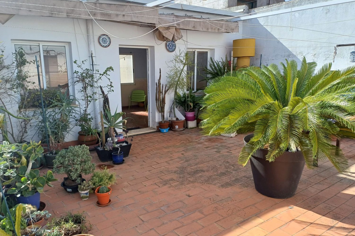 Продажа квартиры на Calle ROMERA, Дос Германаc
photo 5