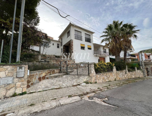 Detached villa for sale in , Vallirana photo 3