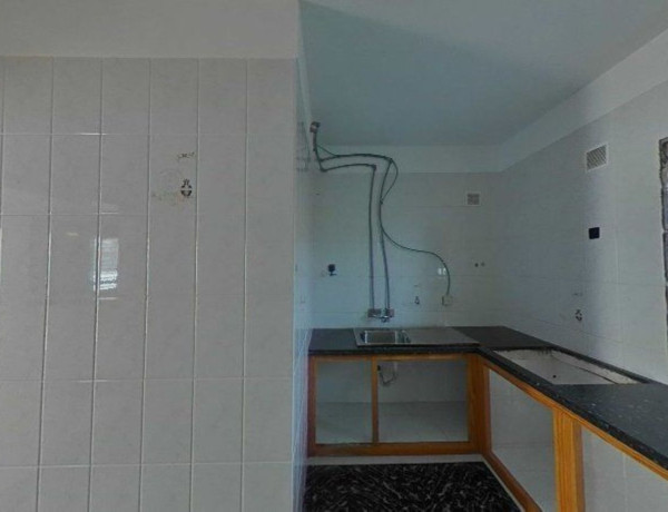 First floor for sale in  Calle el Almendro, San Cristóbal de la Laguna photo 3