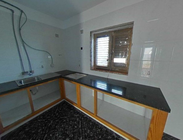 First floor for sale in  Calle el Almendro, San Cristóbal de la Laguna photo 4