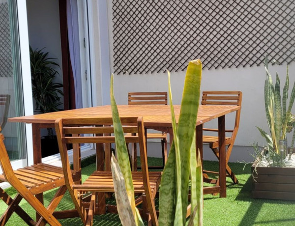 Duplex en venta en Calle Policía Nacional, 11, Estepona thumbnail 1