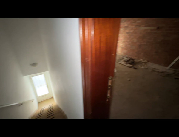 Piso en venta en Ramon y cajal, 26, Castellón de la Plana / Castello de la Plana photo 1