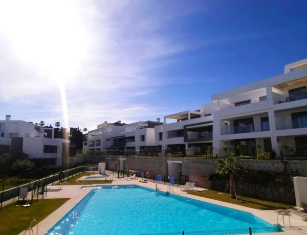 Apartment for sale in Torrevigia, Estepona photo 1