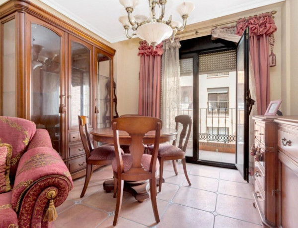 First floor for sale in  Centro , Torrevieja photo 4