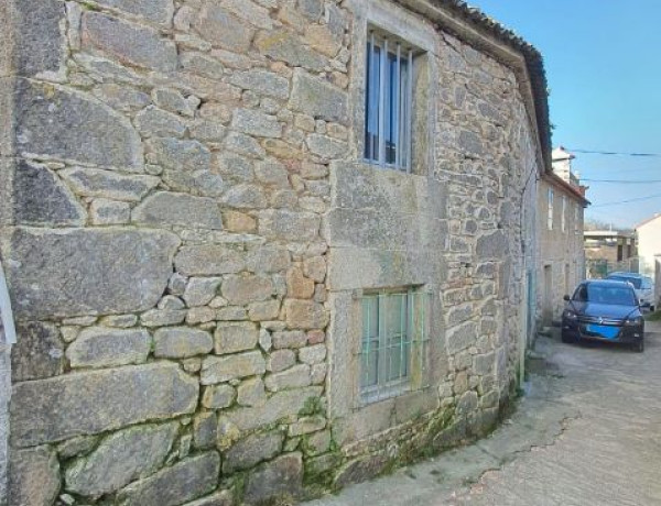 Semi-detached house for sale in , Outes photo 2
