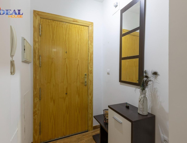 Piso en venta en  Calle Gaviota, Churriana de la Vega photo 2
