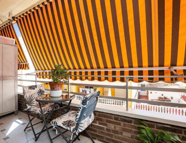 First floor for sale in Playa del Cura , Torrevieja thumbnail 1