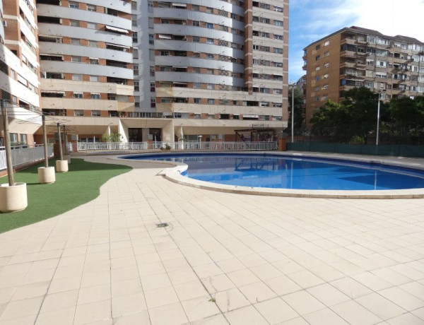 Продажа квартиры в  Avenida d'Amado Granell Mesado, 65, València photo 1
