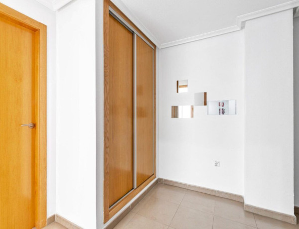 First floor for sale in Playa del Cura , Torrevieja thumbnail 1