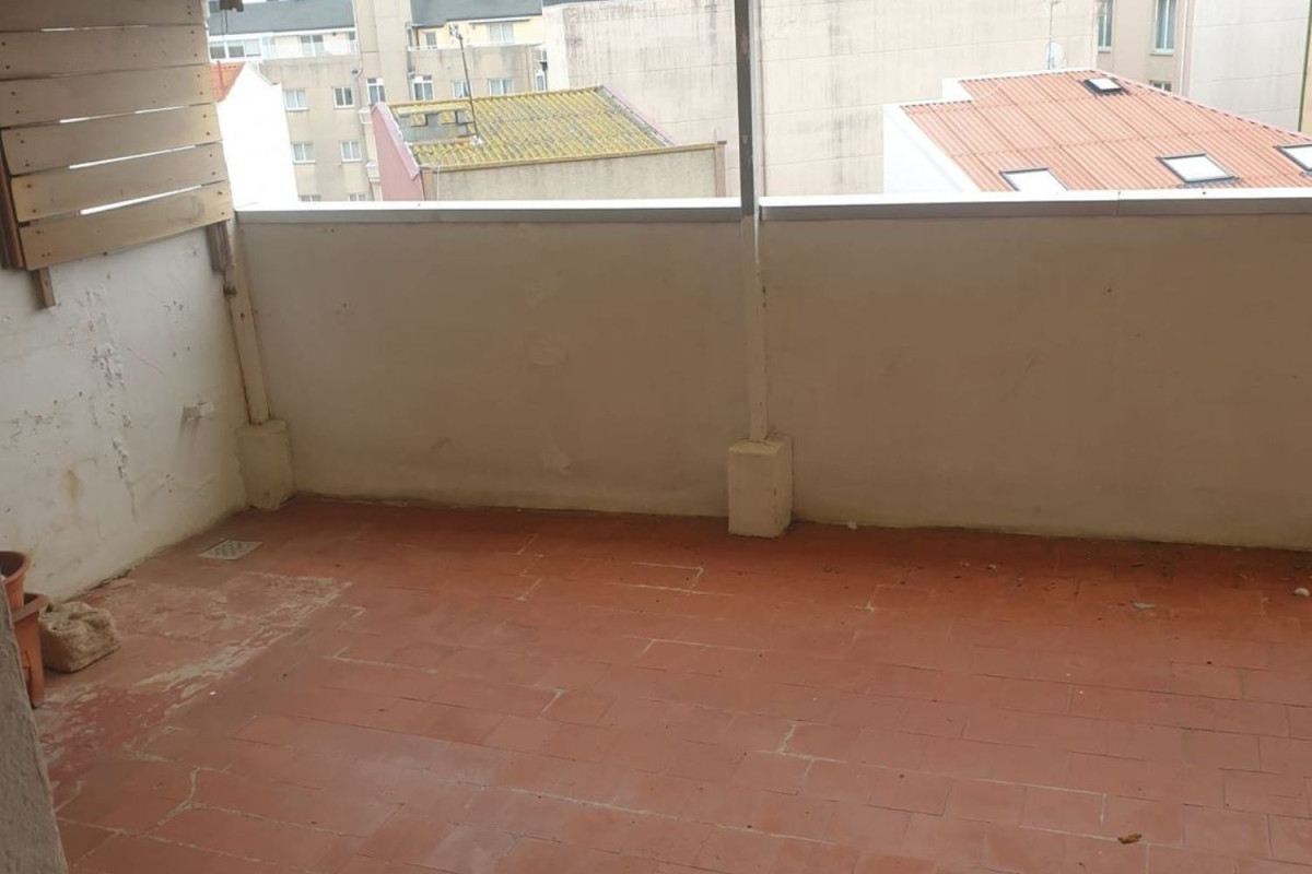 Sale of apartment in Calle Arenal, 49, A Coruña
photo 1