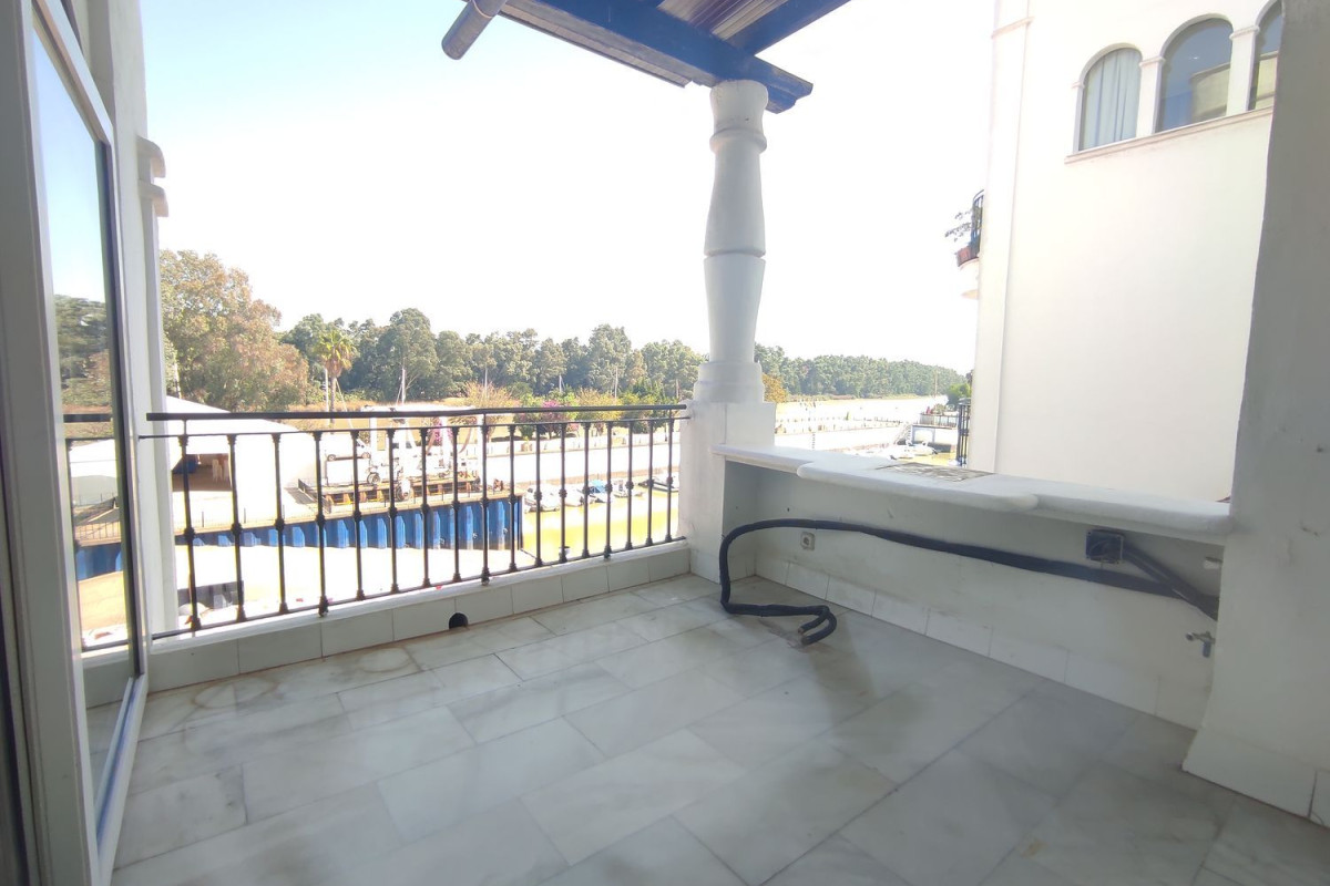 Piso en venta en calle Teniente Alcalde Rafael Zamora, 9, Гельвес
photo 3