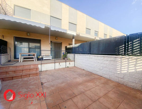 Chalet adosado en venta en Playa de Almazora-Ben Afeli , Almazora/Almassora thumbnail 1