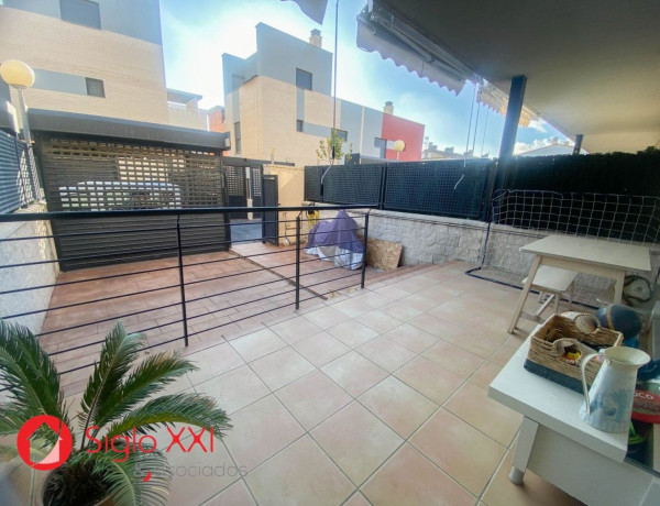Chalet adosado en venta en Playa de Almazora-Ben Afeli , Almazora/Almassora thumbnail 2
