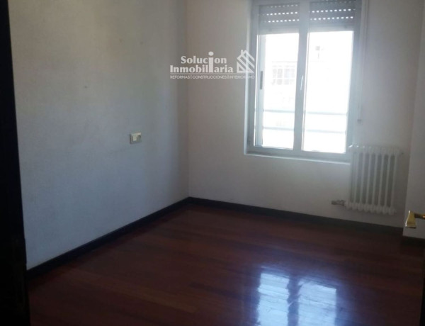 Piso en venta en La Salle - Vistahermosa , Salamanca thumbnail 2