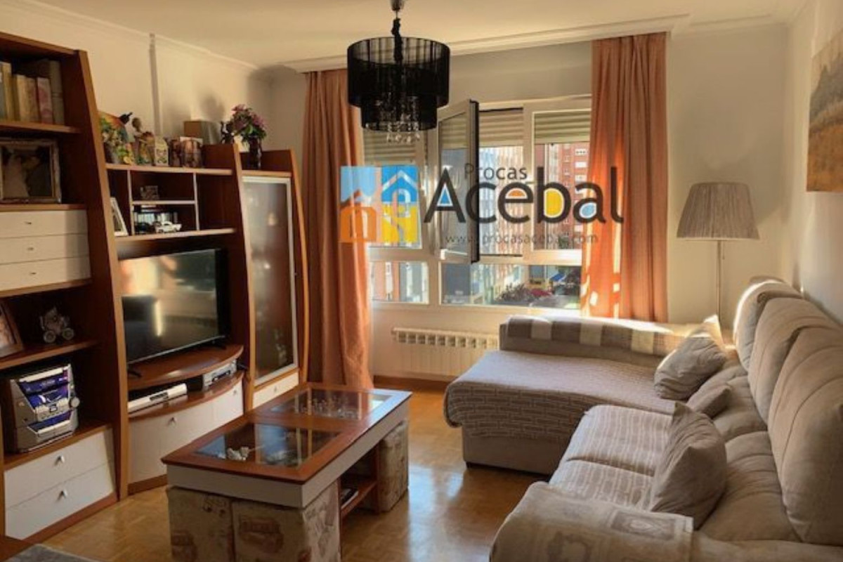 Venta de piso en Sur, Gijón
photo 3