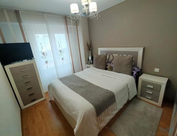 Apartment for sale in  Calle Cervantes, Burgos photo 4
