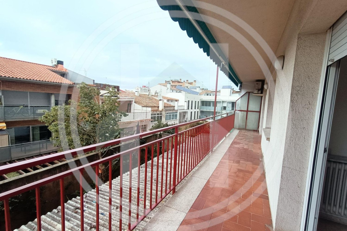 Sprzedaż mieszkania w Calle de Girona, 77, Granollers
photo 3