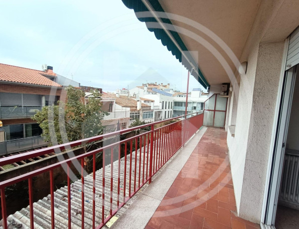 Piso en venta en  Calle de Girona, 77, Granollers photo 3