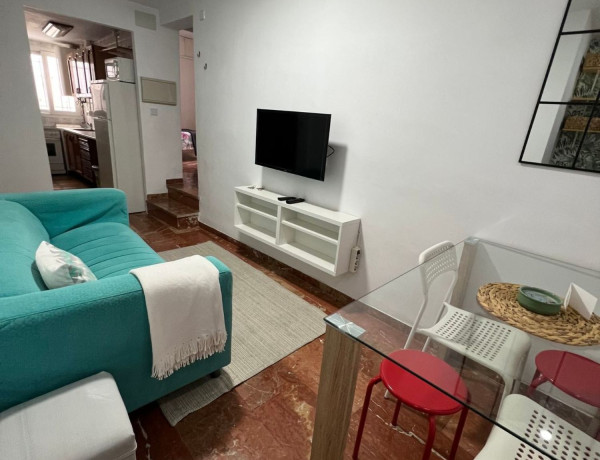 Apartment for sale in  Calle Osario, Distrito Centro - Casco Histórico photo 1