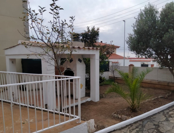 Коттедж на продажу в  ANTONIO MACHADO, 41, Vilanova i la Geltrú photo 4