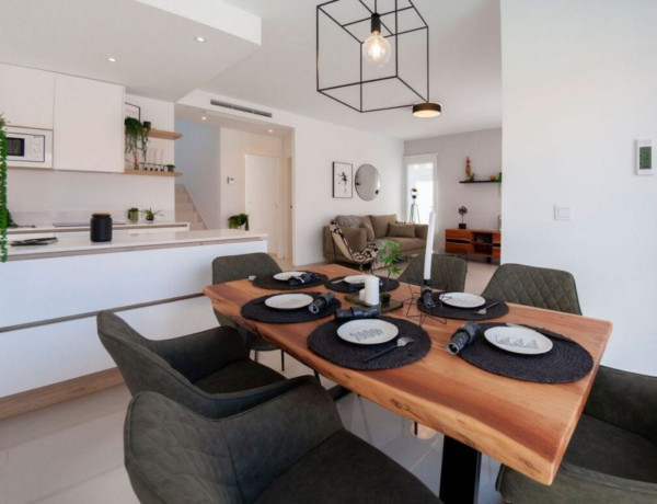 Detached villa for sale in  Los Alcázares , Los Alcázares photo 4