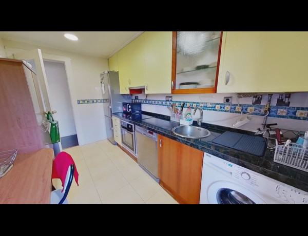 Duplex en venta en Calle Leopoldo Alas, Oviedo photo 2