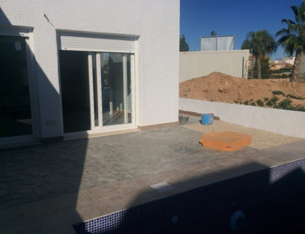 Chalet independiente en venta en  Las Lomas del Rame-Bahía Bella , Los Alcázares photo 3