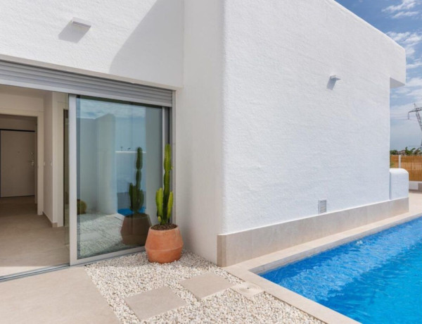 Detached villa for sale in  Las Lomas del Rame-Bahía Bella , Los Alcázares photo 4