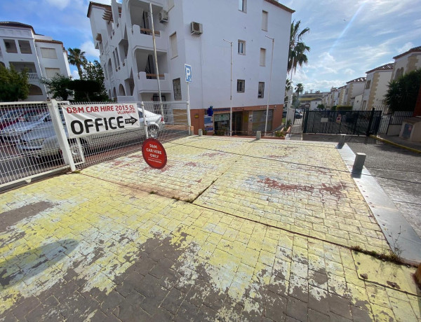 Local en venta en avenida de las Brisas, 8 thumbnail 2