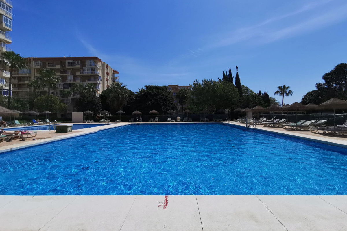 Venta de piso en Avenida Gamonal, 6, Benalmádena
photo 2