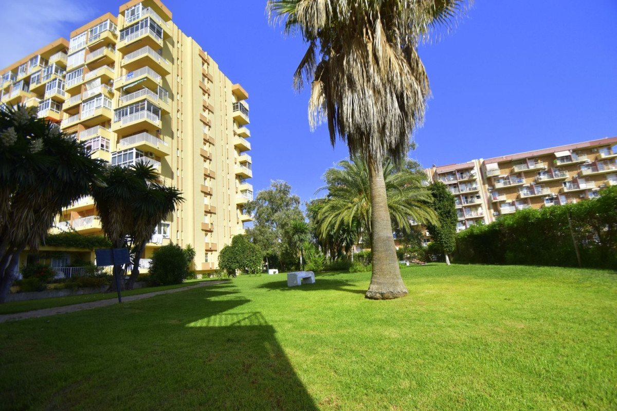 Venta de piso en Avenida Gamonal, 6, Benalmádena
photo 4