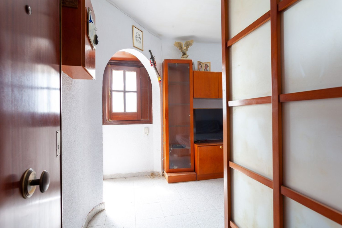 Venta de piso en Avenida masnou, Hospitalet de Llobregat
 photo 2