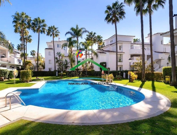 Таунхаус на продажу в  Urbanización Los Naranjos de Marbella, 39 , Марбелья photo 4