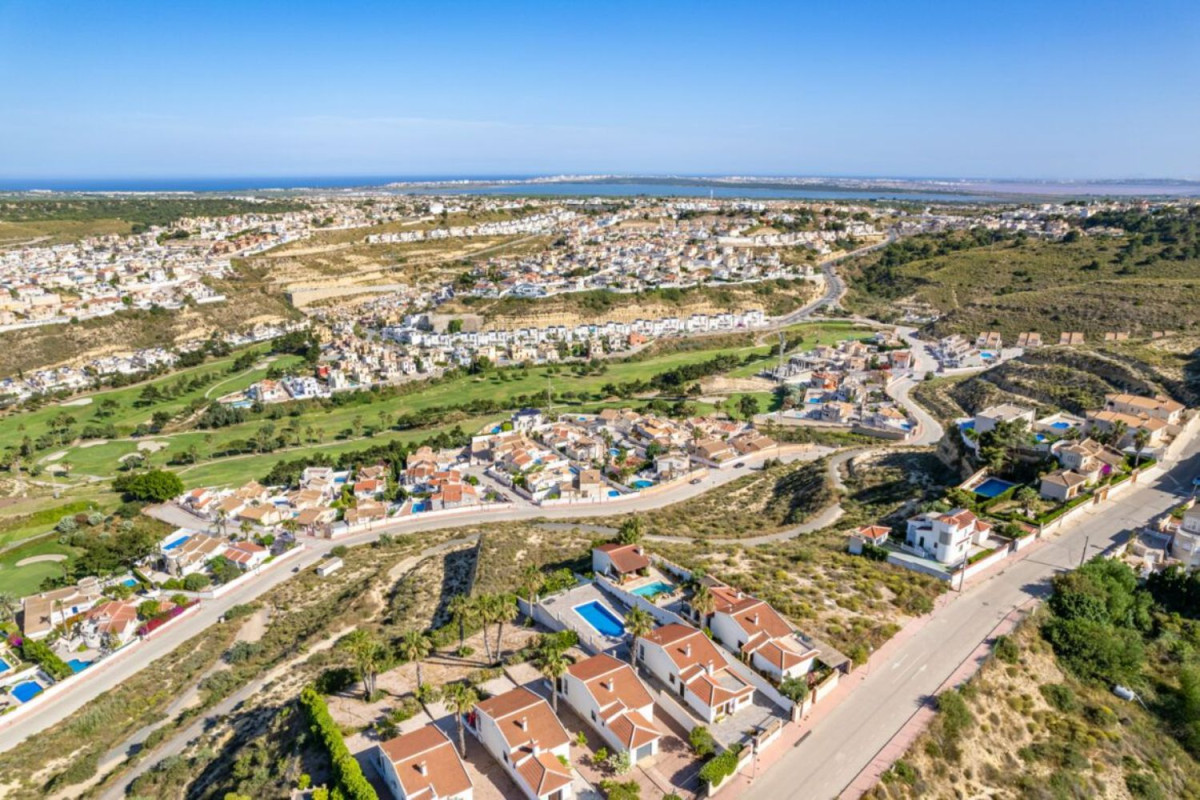Działka na sprzedaż w Ciudad Quesada, Alicante photo 2
